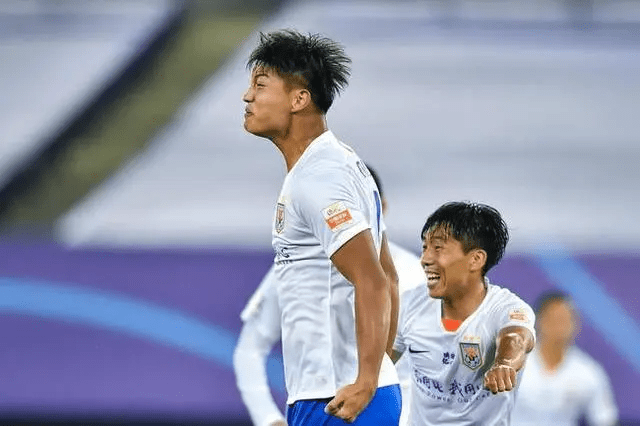 里程碑夜!北京国安官宣签约,葡超赛后刷纪录,质疑声仍在,医务组通报恢复(外交部回应北京宣言) 里程碑夜!北京国安官宣签约,葡超赛后刷纪录,质疑声仍在,医务组通报恢复(外交部回应北京宣言)