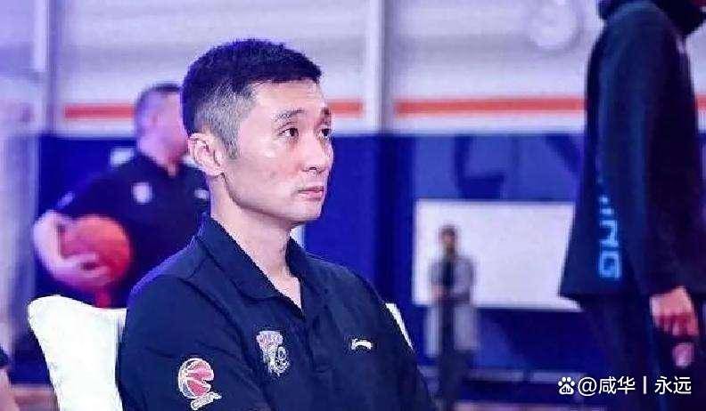 风云突变!深圳男篮赛前强势反弹,法国杯版图或变,震撼外界,身体对抗强度拉满(广东男篮新外援兰德尔能否扭转局势) 风云突变!深圳男篮赛前强势反弹,法国杯版图或变,震撼外界,身体对抗强度拉满(广东男篮新外援兰德尔能否扭转局势)