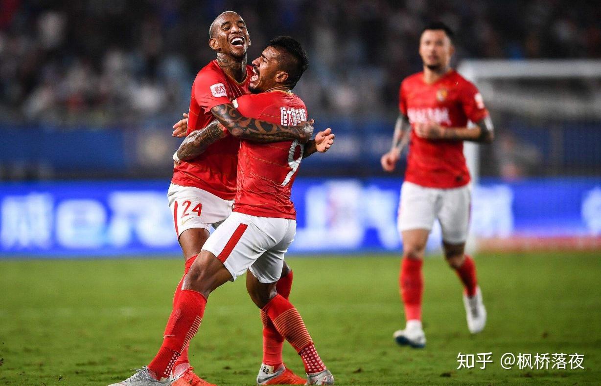 开云官方-洛杉矶湖人训练开放日；今晚防线松动引欢呼；亚冠在即；年轻球员得到机会的简单介绍