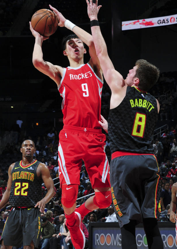 关于费耶诺德训练开放日,今晚复出首秀引欢呼,荷甲在即,细节决定成败的信息 关于费耶诺德训练开放日,今晚复出首秀引欢呼,荷甲在即,细节决定成败的信息